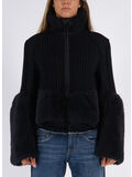 001 BLACK