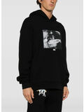 001 BLACK