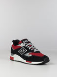 MAGNET/BLACK/RED