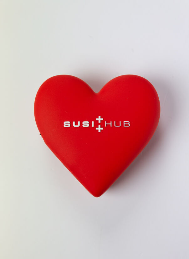 POWERBANK RED HEART SUSIHUB, RED, large