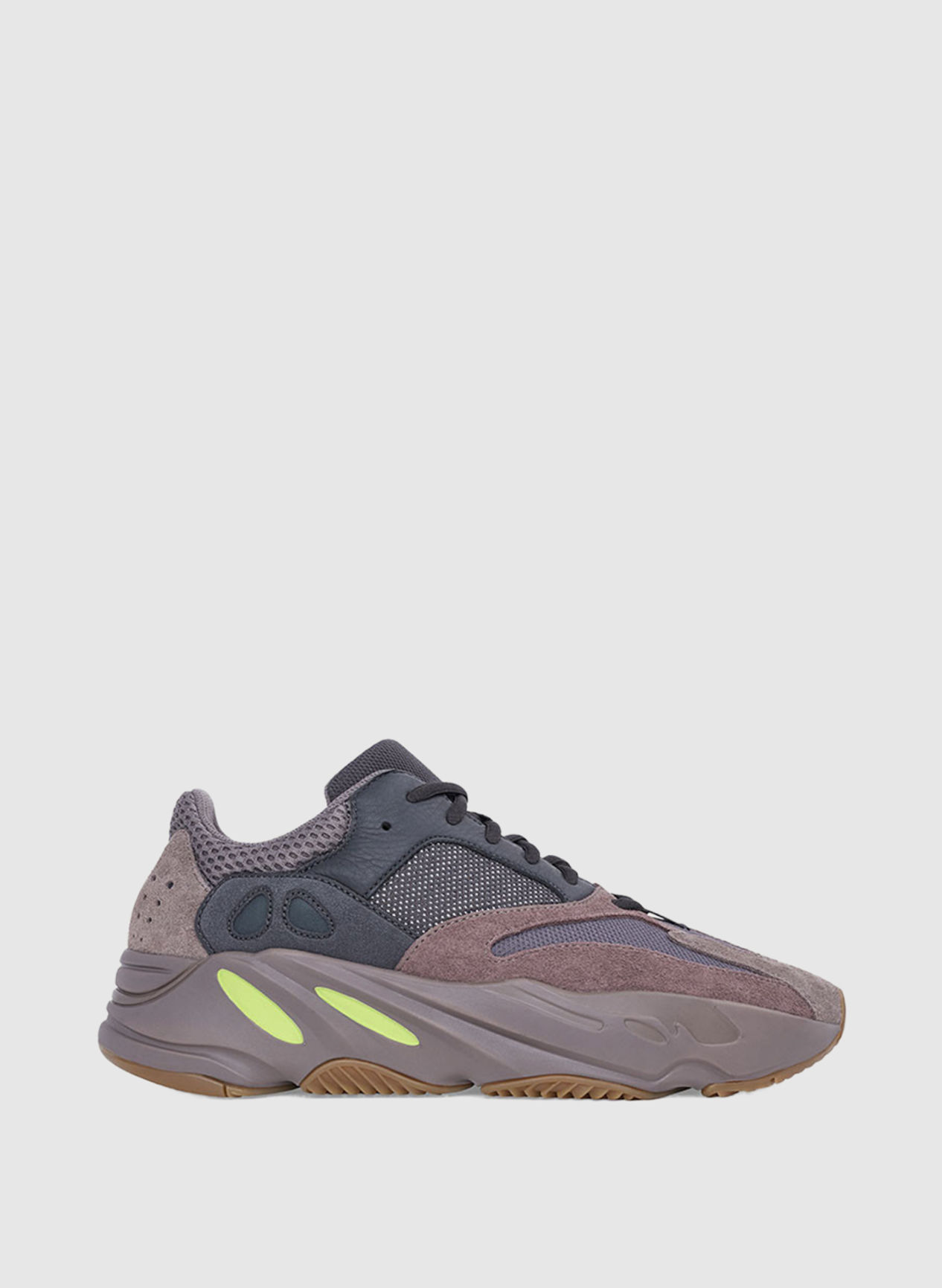 yeezy 700 italia