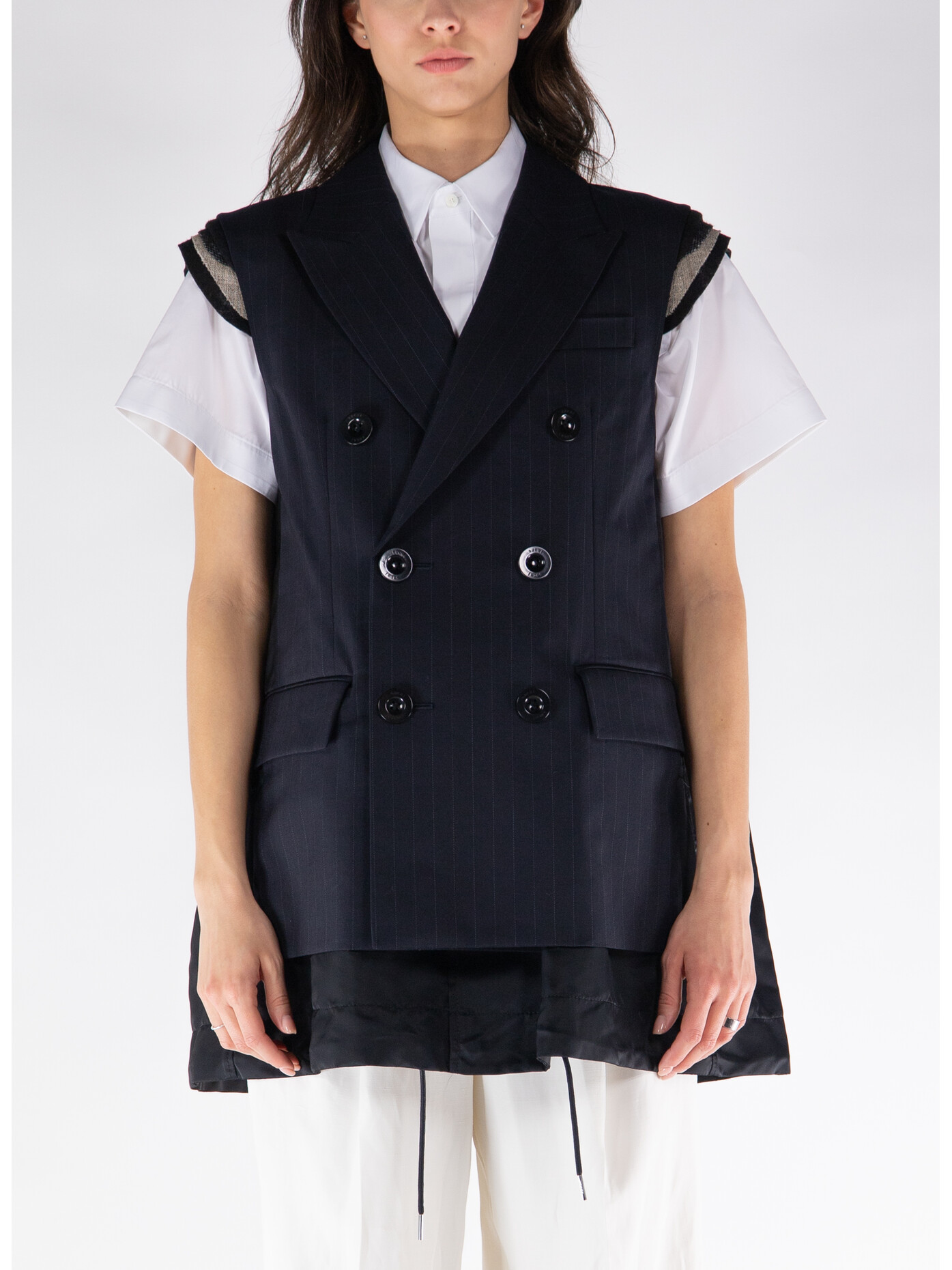 SACAI GILET CHALK STRIPE | a472546-120647 | Susi