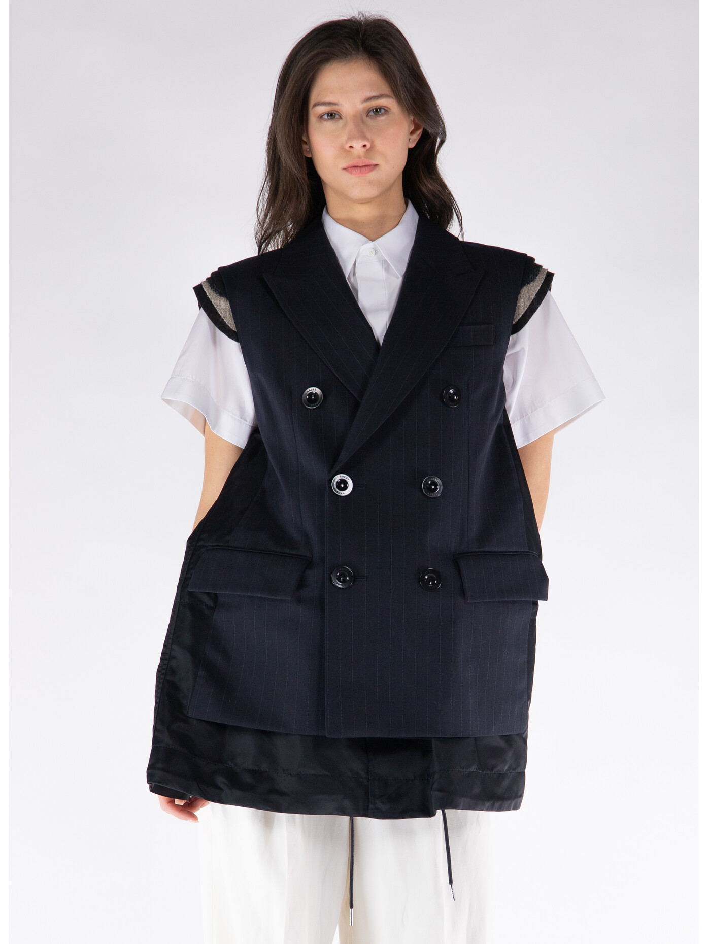 SACAI GILET CHALK STRIPE | a472546-120647 | Susi