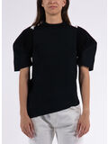 001 BLACK