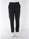 001 BLACK