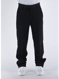 01 BLACK