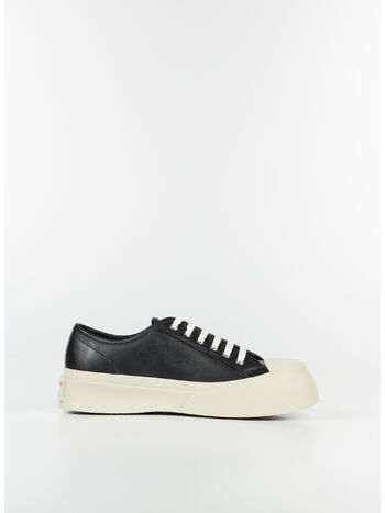 SCARPA PABLO STRINGATA IN PELLE NERA, 00N99 BLACK, small