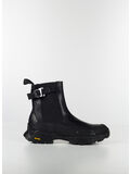 001 BLACK
