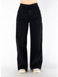 8906 BLACK