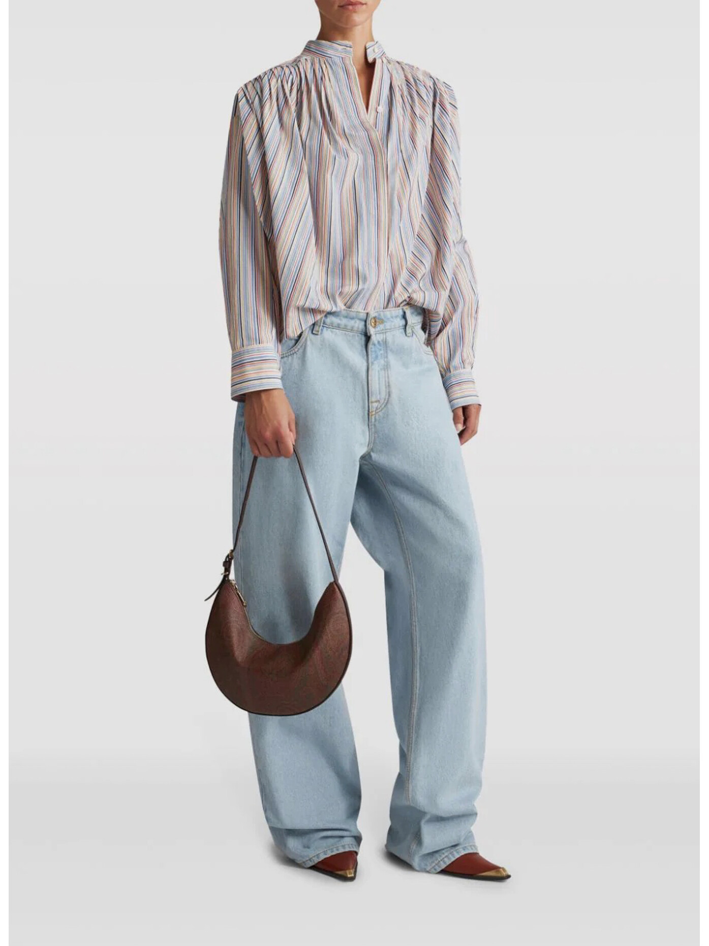 ETRO FW25 BORSA HOBO ESSENTIAL (WP1I0001 AA001M0019) ETRO FW25 BORSA HOBO ESSENTIAL (WP1I0001 AA001M0019)