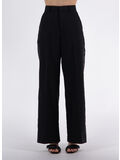 001 BLACK