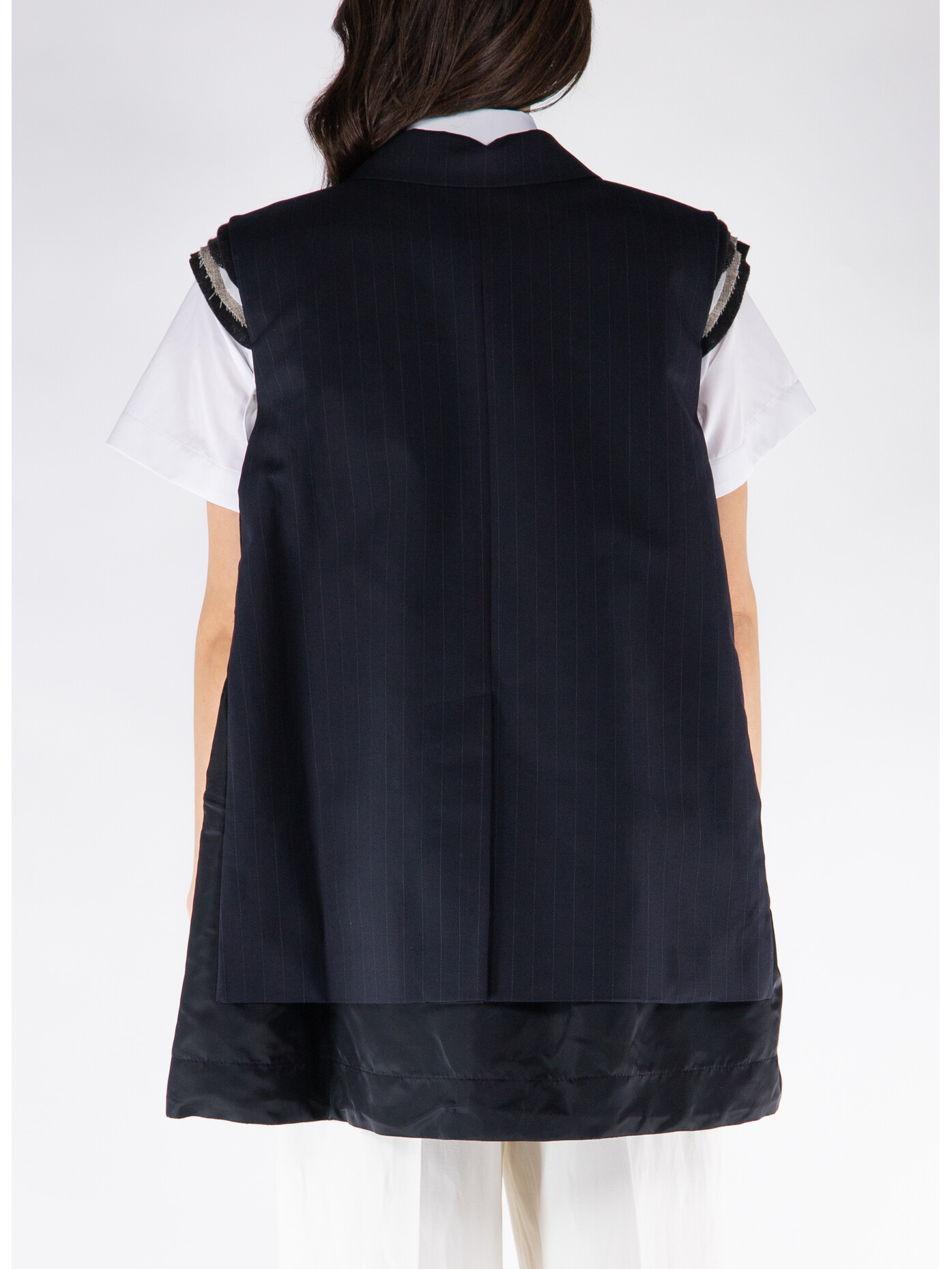 SACAI GILET CHALK STRIPE | a472546-120647 | Susi