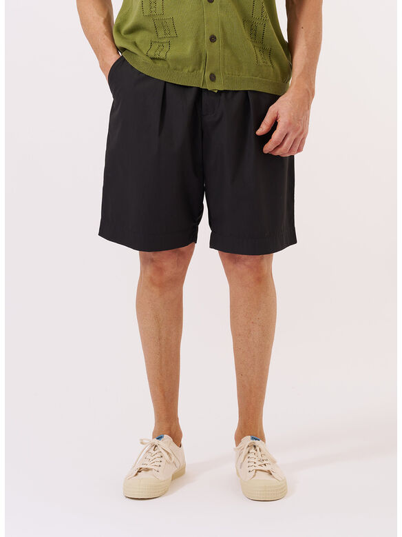 SHORT RECYCLED POLYTECH PLEATED TRACK, TECH BLACK, medium