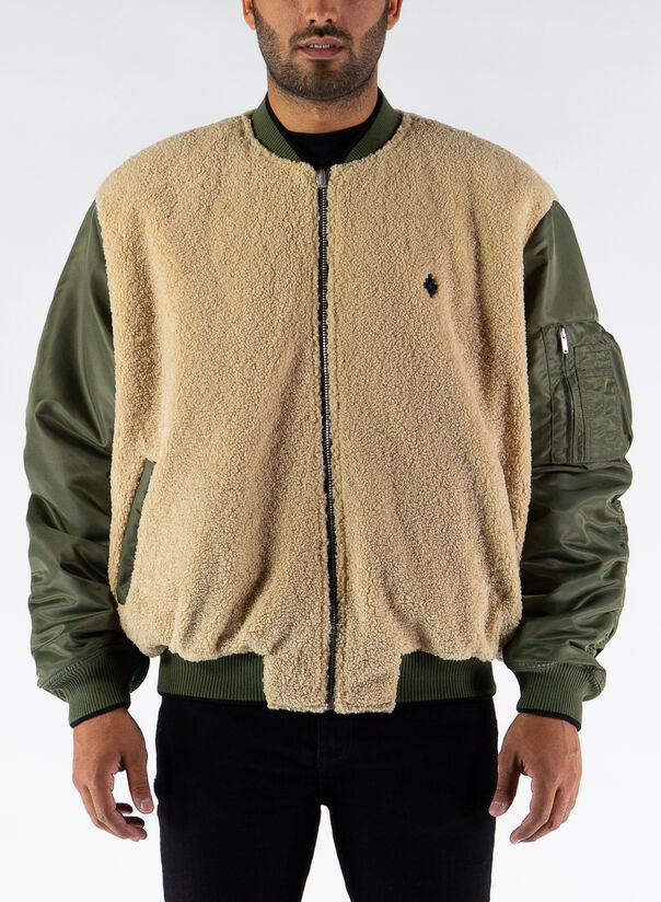 Giubbino deals marcelo burlon