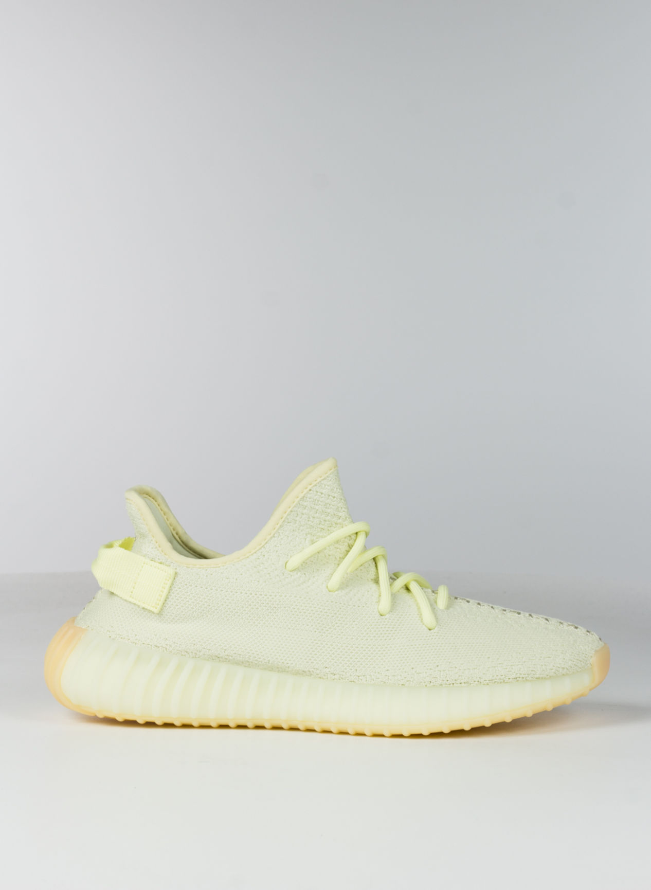 yeezy scarpe