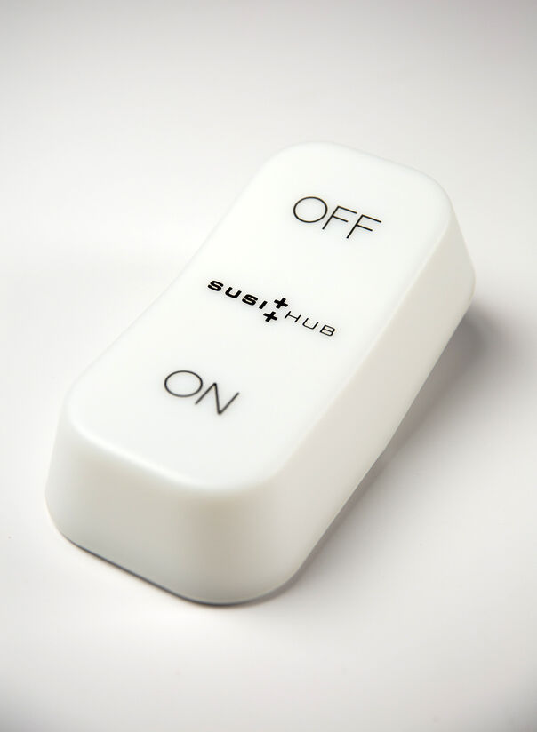 LAMPADA ON-OFF SUSIHUB, WHITE, large