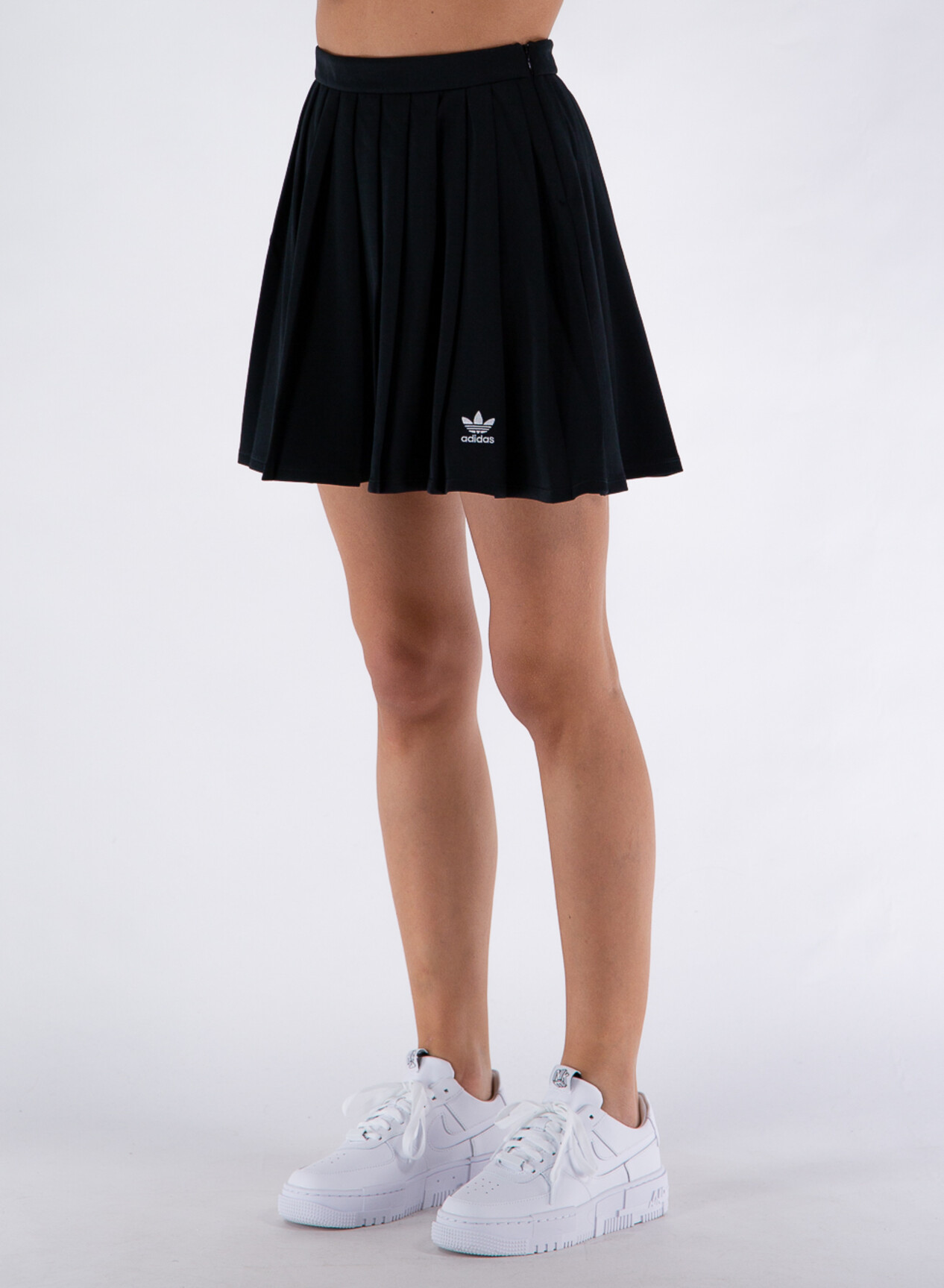 Gonna a hotsell campana adidas
