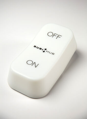 LAMPADA ON-OFF SUSIHUB, WHITE, small