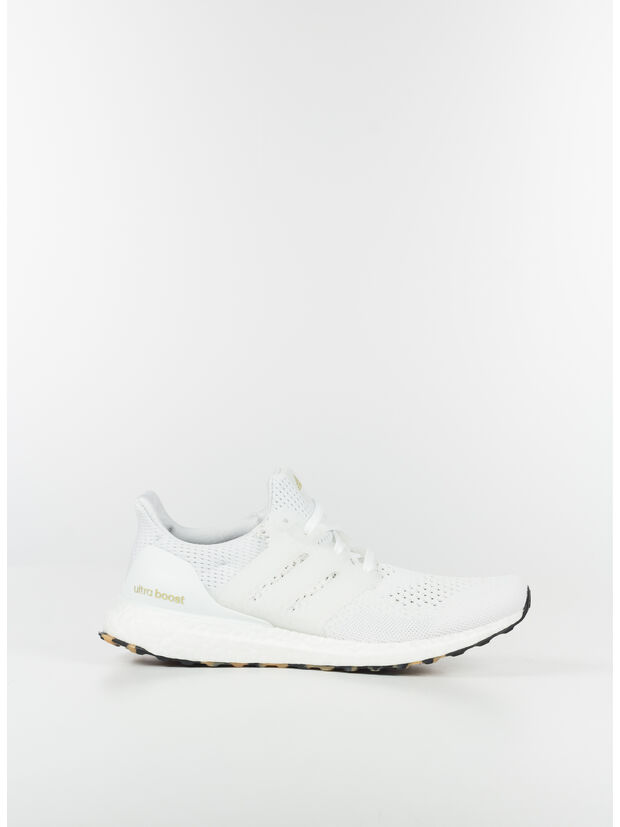 SCARPA ULTRABOOST 1.0 DNA, FTWWHT/FTWWHT/OWHITE, large